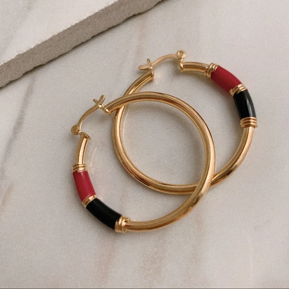 Red Black Enamel Tube Hoops | 18k Gold Filled - Picture 5 of 6